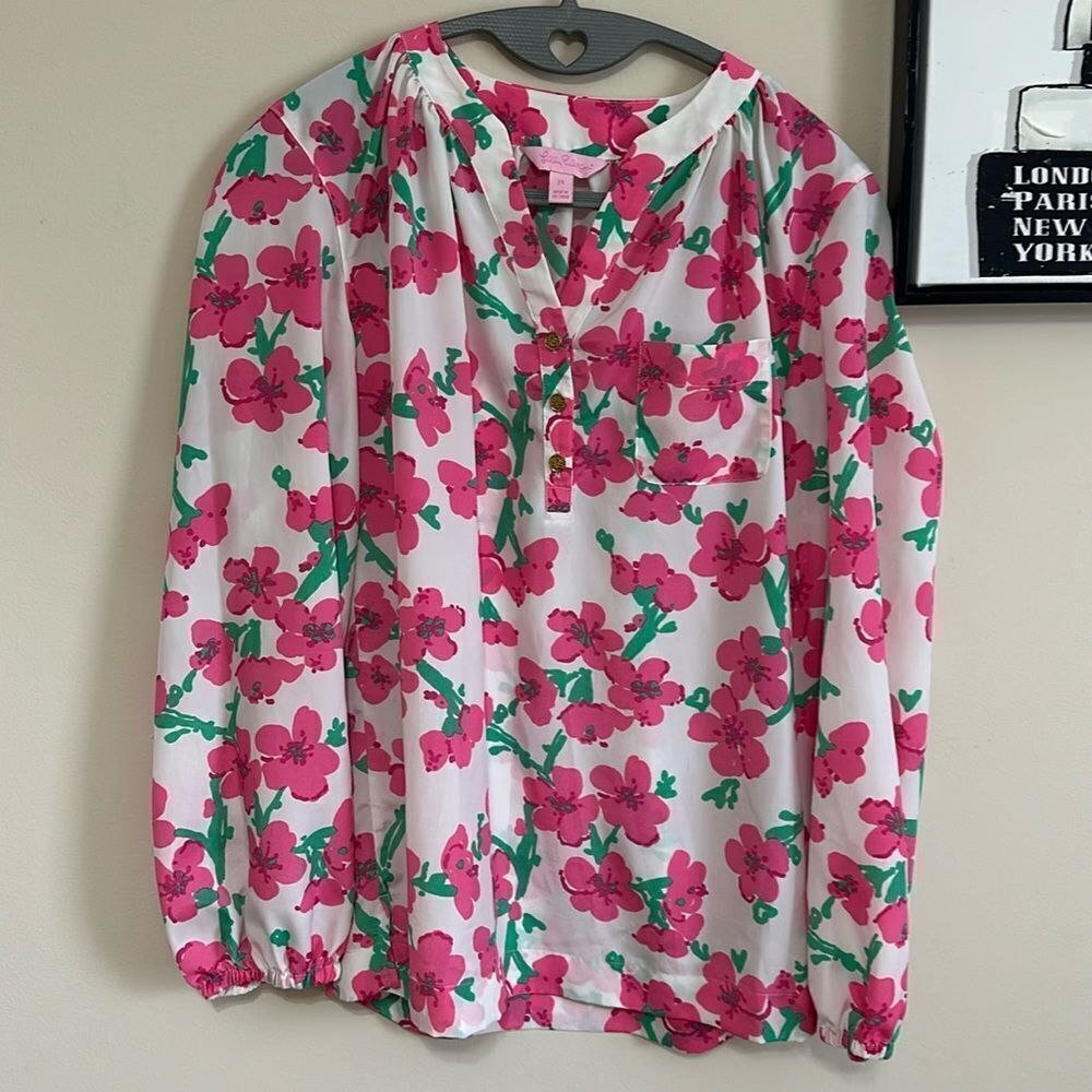Lilly Pulitzer Silky Pocket Blouse size XS